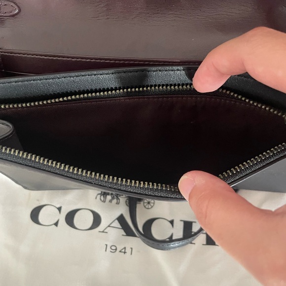 Coach x Selena Gomez Hayden Foldover Crossbody Clutch With Bunny - Picture 4 of 6